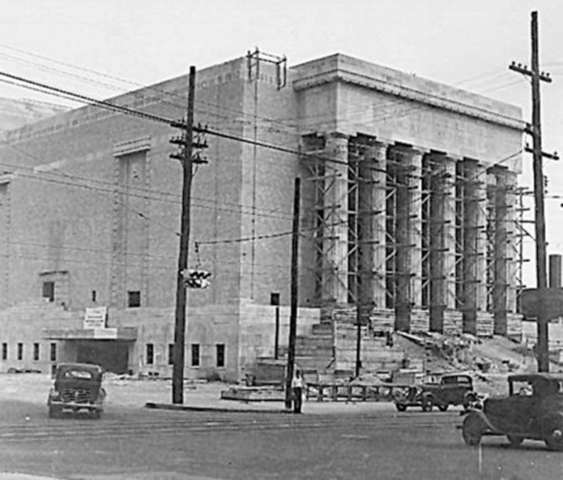 Robinson Center ennead